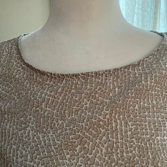 Banana Republic White Tan Short Sleeve Top SZ XS - Picture 8 of 11